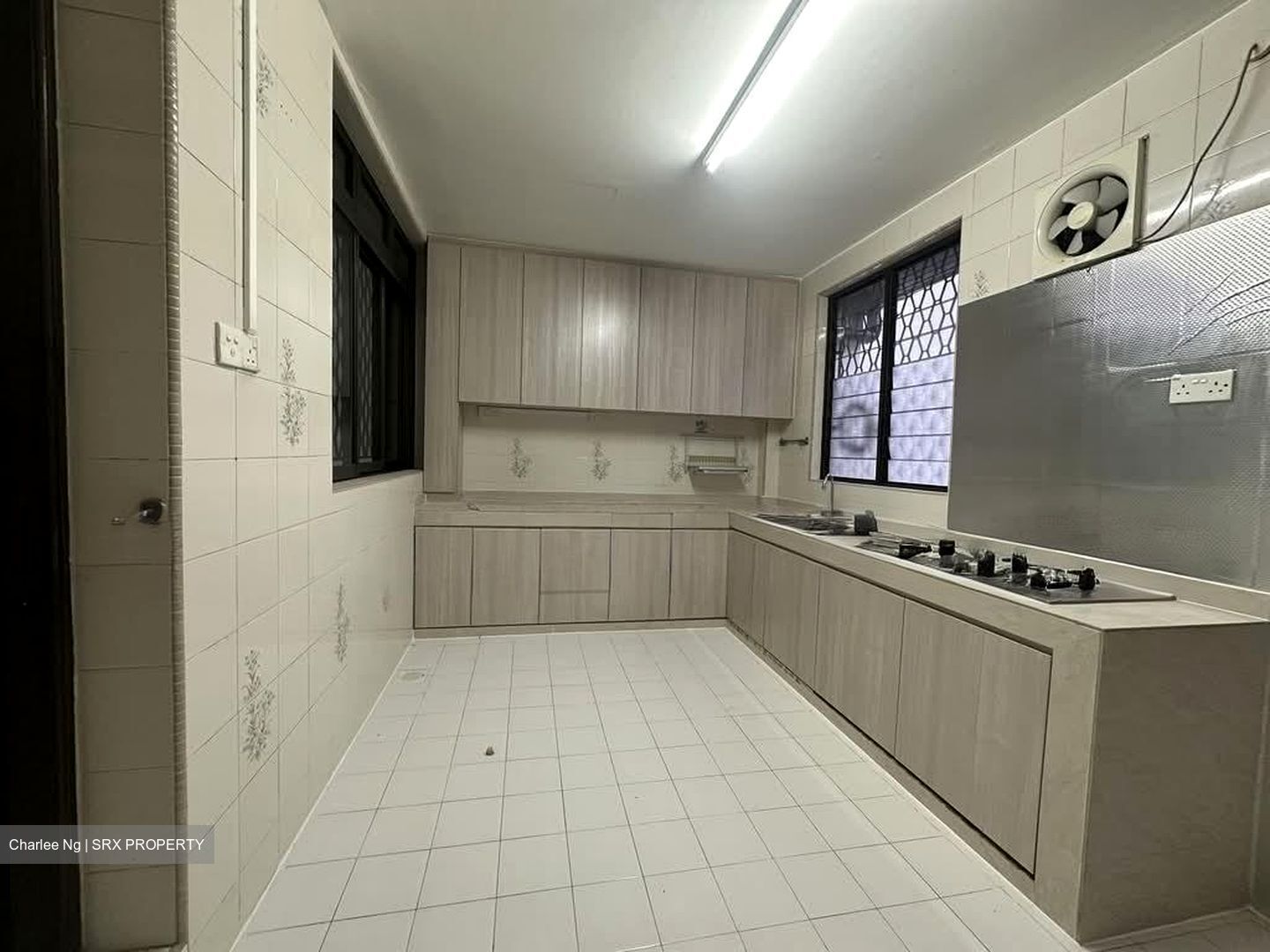 Sennett Estate (D13), Terrace #546670931